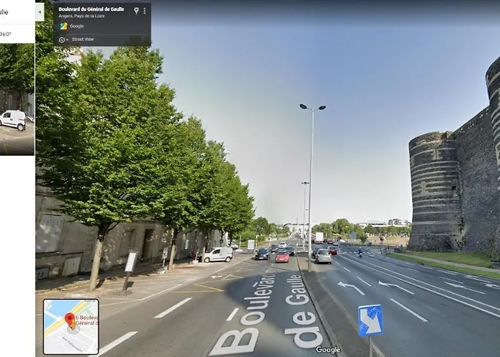 Le Chateau Apartment Angers